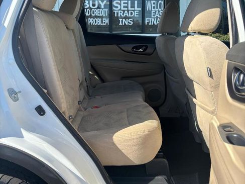 Used 2016 Nissan Rogue S image 27