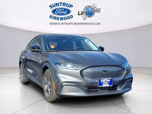 Used 2023 Ford Mustang Mach-E Select image 2