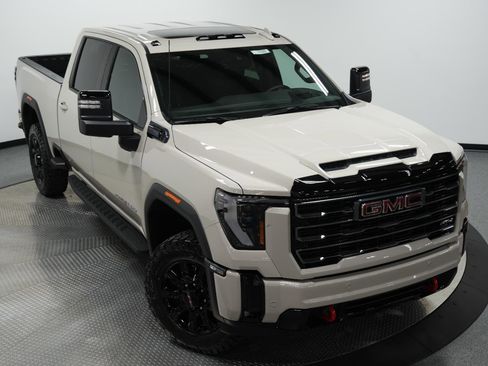 New 2026 GMC Sierra 2500 AT4 w/ AT4 Premium Plus Package image 43