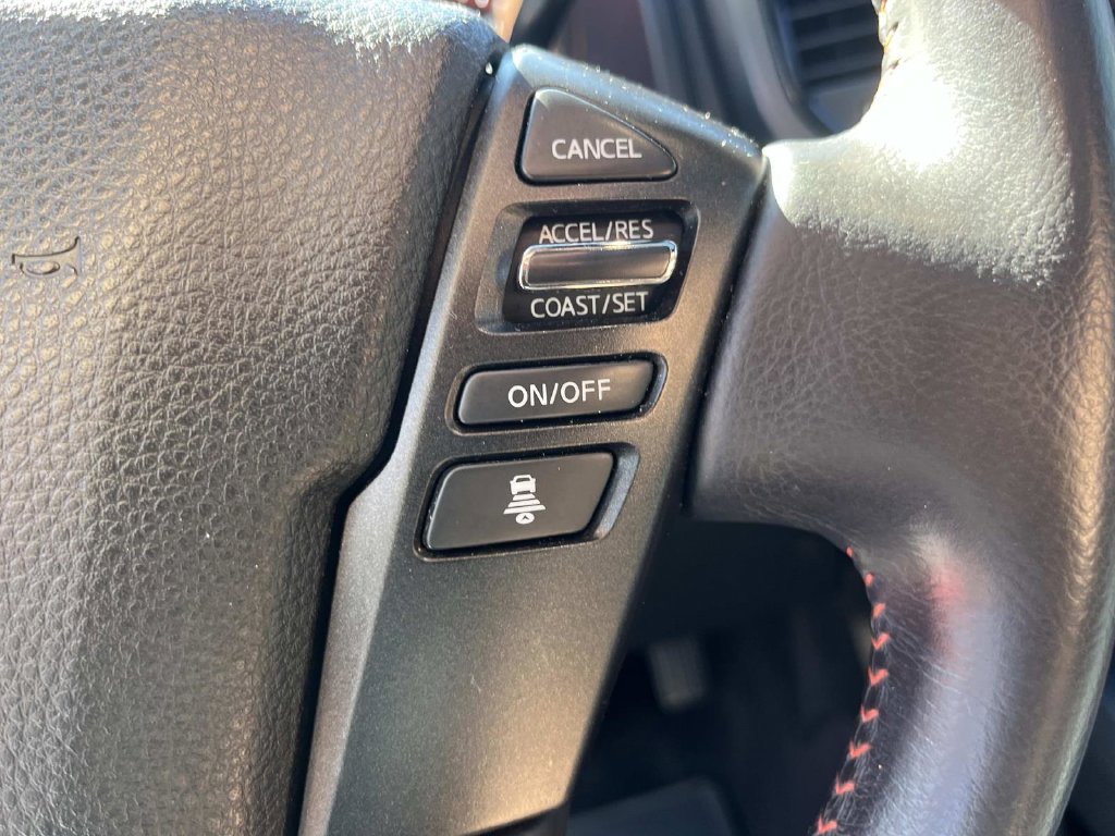 Used 2021 Nissan Titan PRO-4X w/ Pro-4x Convenience Package AWD/4WD image 37