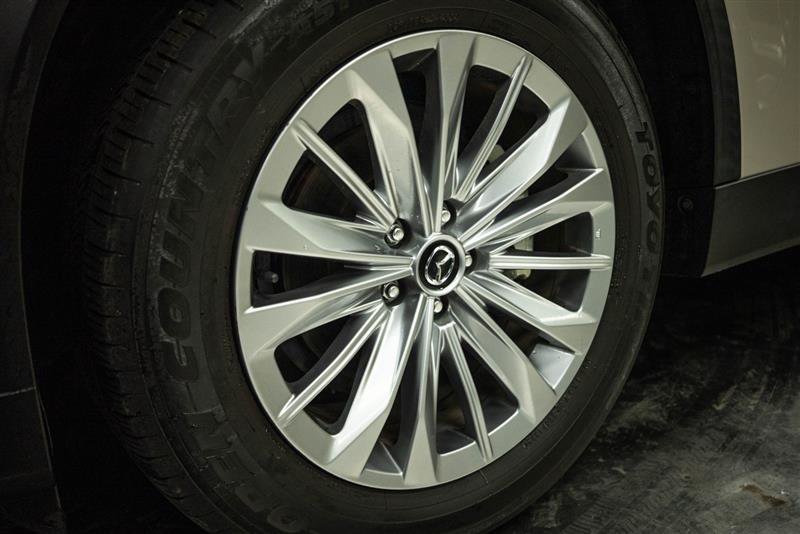 Used 2024 MAZDA CX-90 3.3 Turbo w/ Preferred Plus AWD/4WD image 3