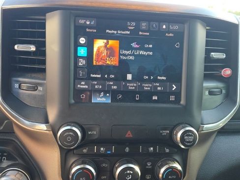 Used 2022 RAM 1500 Laramie image 45