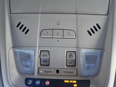 Used 2019 Cadillac XT4 Premium Luxury image 25