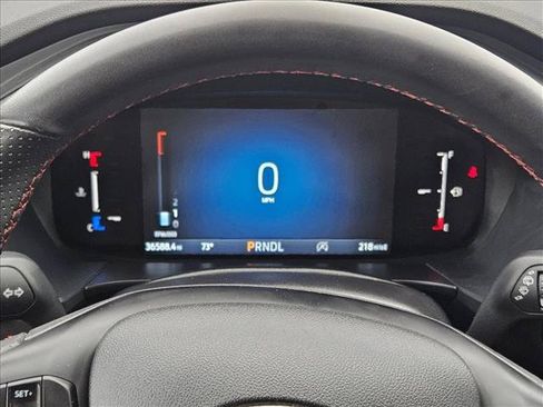 Used 2025 Ford Escape ST-Line FWD image 11