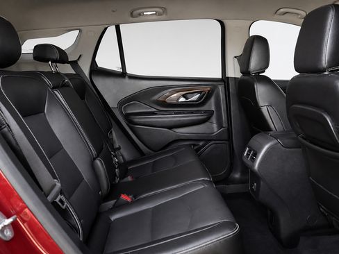 Used 2019 GMC Terrain Denali w/ Advanced Safety Package FWD image 14