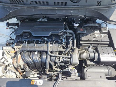 Used 2023 Hyundai Kona SEL AWD/4WD image 33