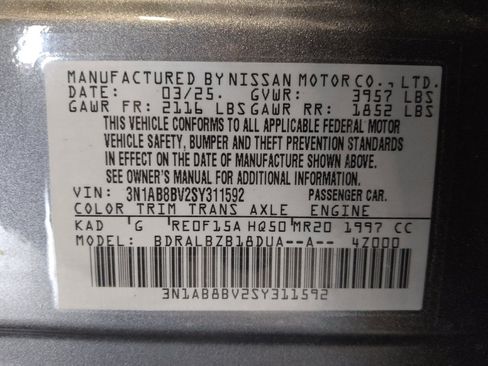 Used 2025 Nissan Sentra S FWD image 33