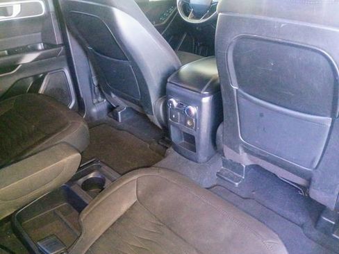 Used 2020 Ford Explorer XLT RWD image 53