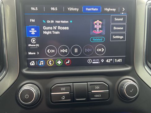 Used 2022 Chevrolet Silverado 2500 LTZ w/ LTZ Plus Package image 23