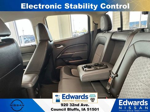 Used 2019 Chevrolet Colorado Z71 AWD/4WD image 20