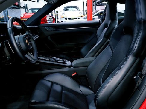 Used 2023 Porsche 911 Carrera GTS RWD image 23