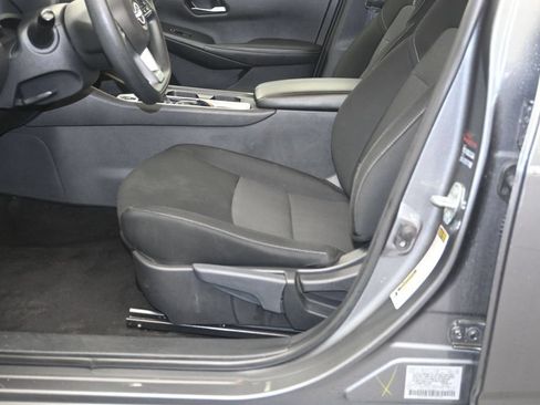 Used 2024 Nissan Sentra SV FWD image 21