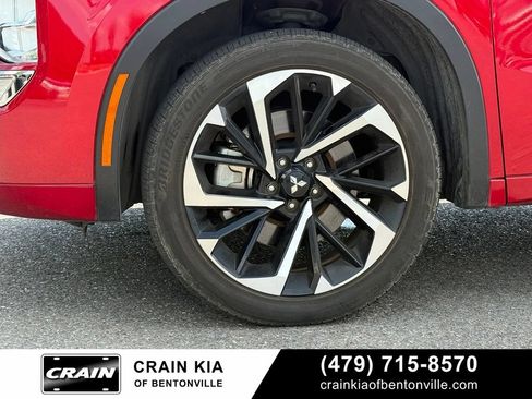 Used 2023 Mitsubishi Outlander SEL AWD/4WD image 34