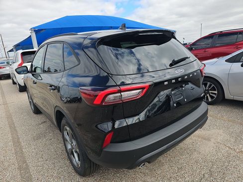 Used 2026 Ford Escape ST-Line image 8