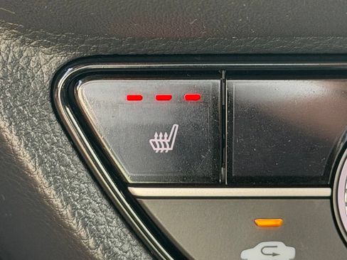 Used 2025 Honda HR-V EX-L image 5