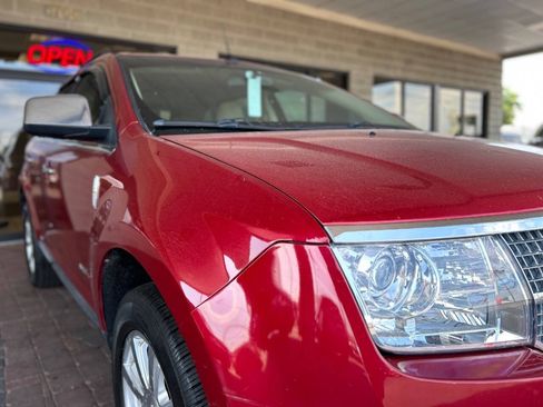 Used 2010 Lincoln MKX 2WD image 22