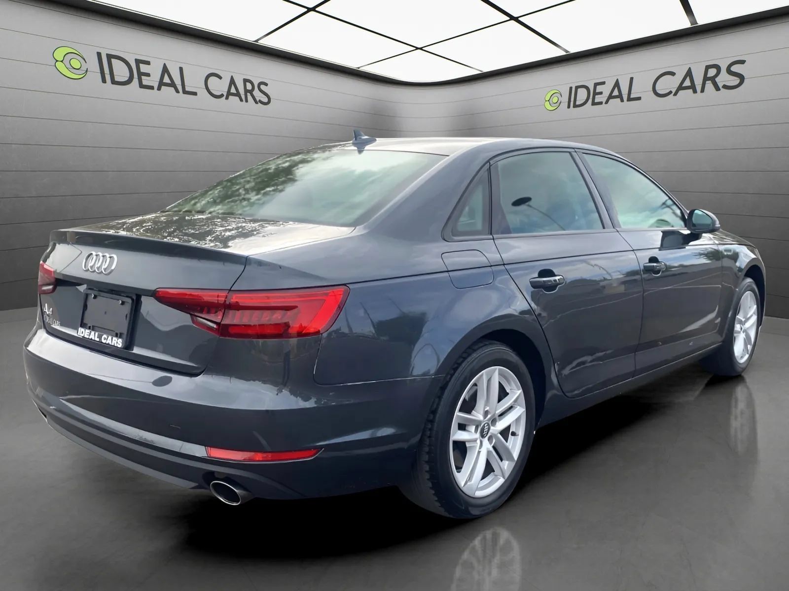 Used 2017 Audi A4 2.0T Ultra Premium FWD image 5