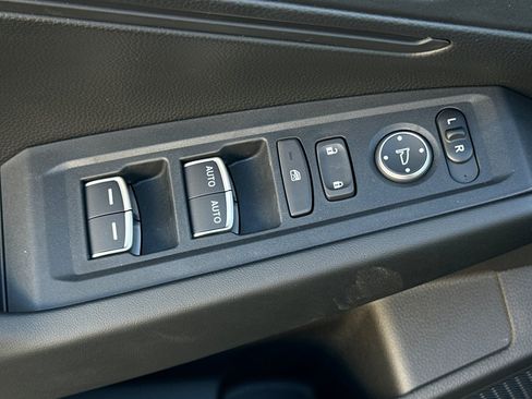 New 2026 Honda Accord LX image 13