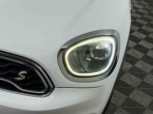 Used 2019 MINI Cooper Countryman SE w/ Convenience Package image 11