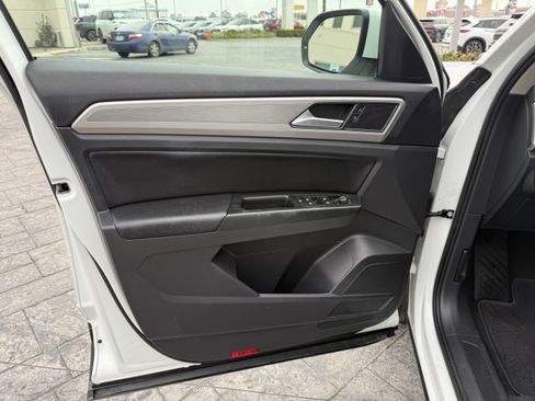 Used 2019 Volkswagen Atlas SE image 10