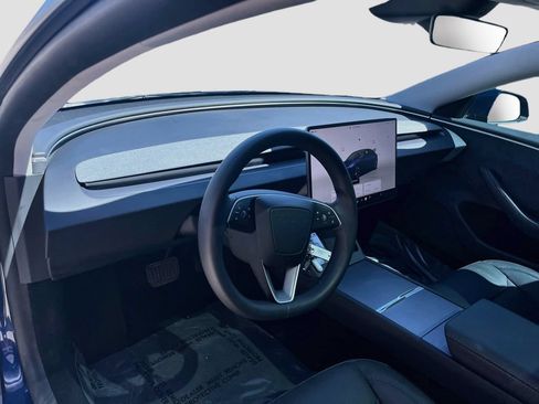 Used 2025 Tesla Model 3 Long Range AWD/4WD image 9