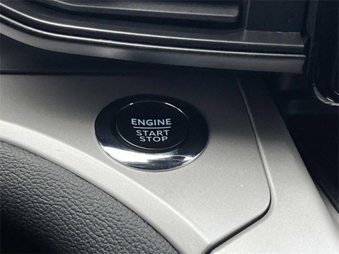 Certified 2023 Ford Explorer XLT image 30