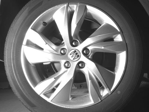 Used 2025 Buick Encore GX Preferred AWD/4WD image 15