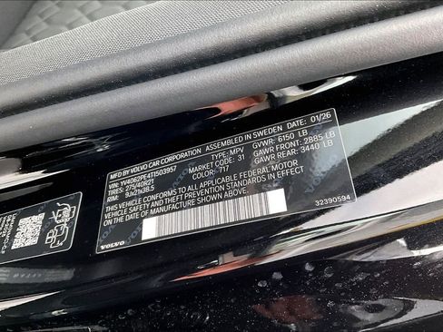 New 2026 Volvo XC90 B6 Plus w/ Protection Package Premier AWD/4WD image 14