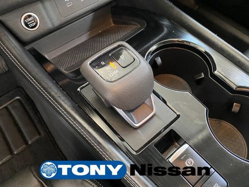 Used 2023 Nissan Rogue SL w/ SL Premium Package FWD image 17