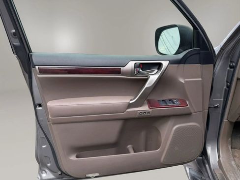 Used 2012 Lexus GX 460 w/ Comfort Plus Pkg AWD/4WD image 10