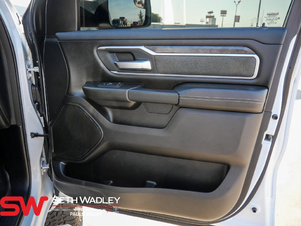 Used 2022 RAM 1500 Big Horn w/ Night Edition AWD/4WD image 23