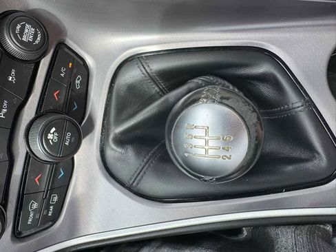 Used 2019 Dodge Challenger R/T Scat Pack image 30