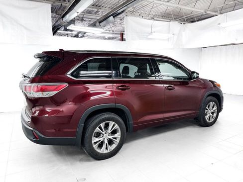 Used 2015 Toyota Highlander XLE AWD/4WD image 5