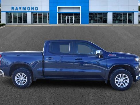 Certified 2019 Chevrolet Silverado 1500 LT w/ All-Star Edition image 2