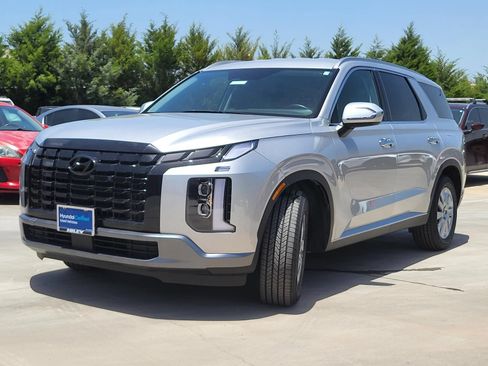 Certified 2025 Hyundai Palisade SEL AWD/4WD image 2