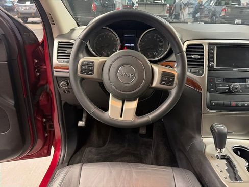 Used 2013 Jeep Grand Cherokee Limited w/ Trailer Tow Group image 18