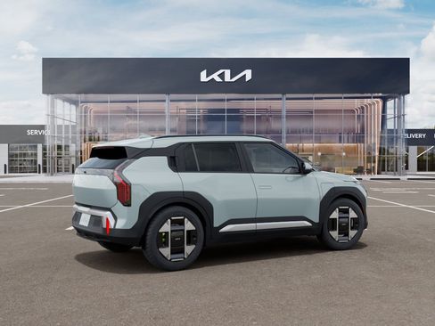 New 2027 Kia EV3 Wind AWD/4WD image 6