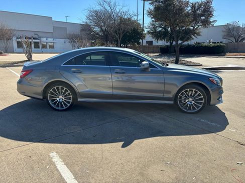 Used 2016 Mercedes-Benz CLS 550 image 4