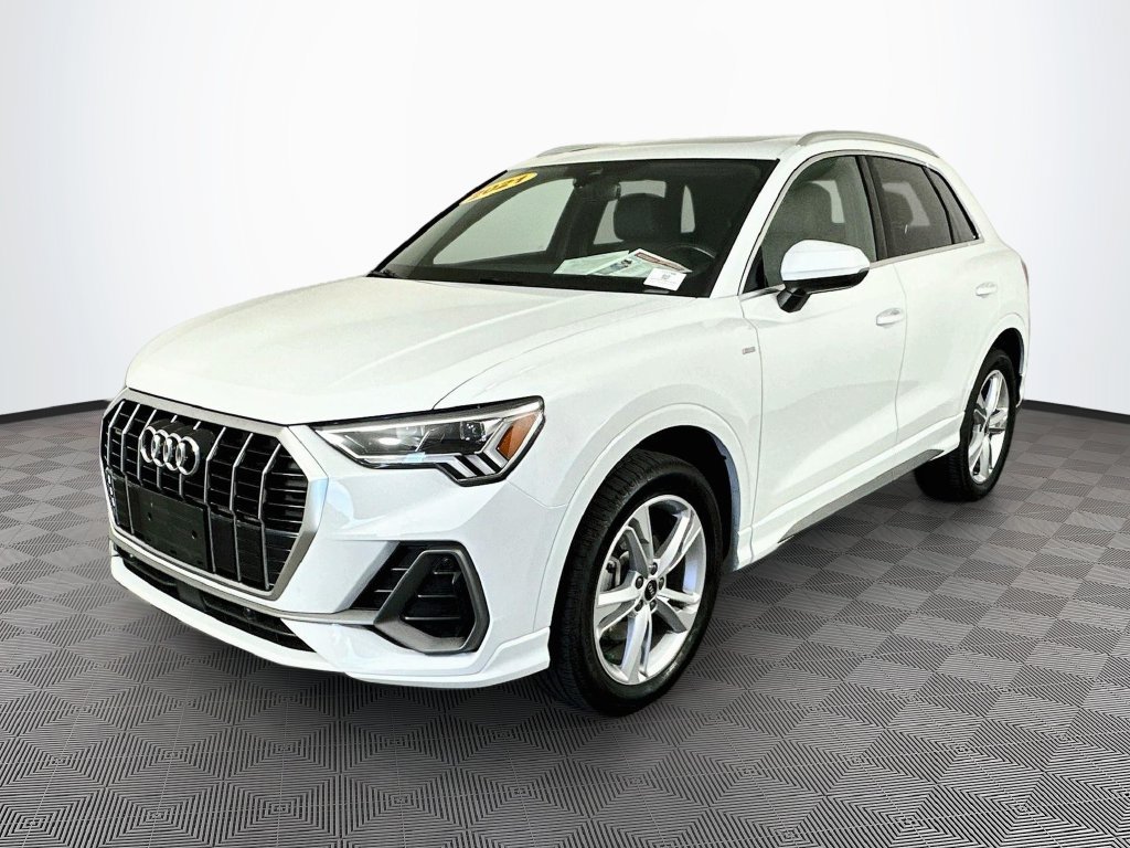 Used 2021 Audi Q3 2.0T Premium Plus AWD/4WD image 4