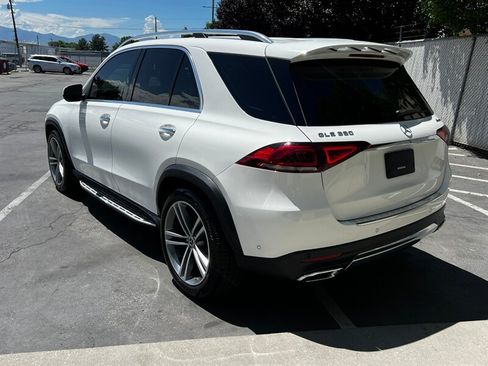 Used 2021 Mercedes-Benz GLE 350 4MATIC w/ Premium Package image 5