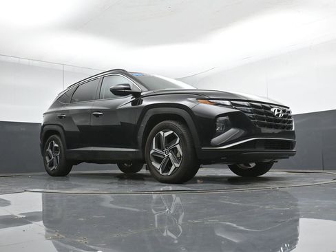 Certified 2024 Hyundai Tucson SEL AWD/4WD image 46