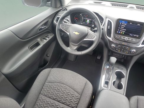 Used 2024 Chevrolet Equinox LT FWD image 13
