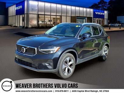 Used 2023 Volvo XC40 B5 Plus w/ Protection Package Premier