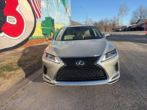 Used 2020 Lexus RX 350L Premium image 9