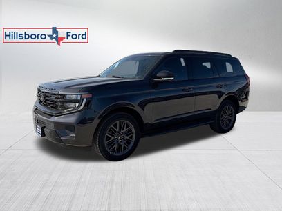New 2026 Ford Expedition Platinum w/ Stealth Appearance Package