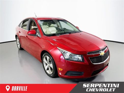 Used 2011 Chevrolet Cruze LT image 1