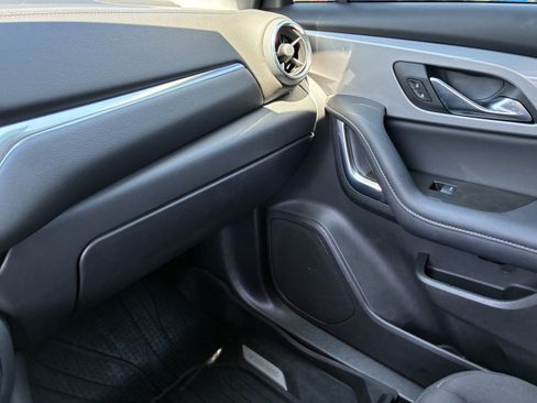 Used 2023 Chevrolet Blazer LT w/ Midnight/Sport Edition FWD image 35