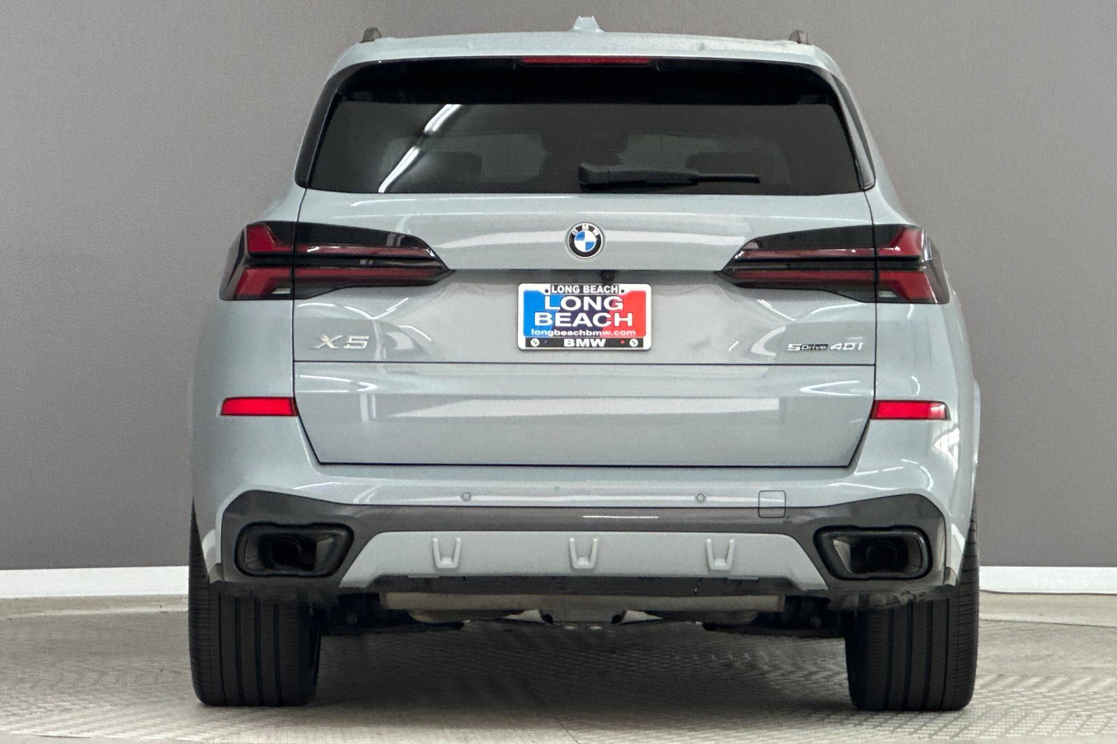 Used 2025 BMW X5 sDrive40i w/ M Sport Package RWD image 9