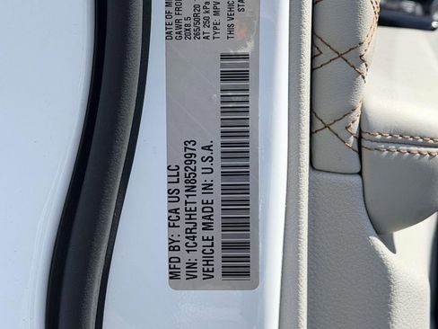 Used 2022 Jeep Grand Cherokee Summit w/ Adv Protech Group IV image 27