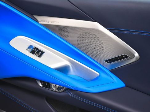 Used 2023 Chevrolet Corvette Stingray Premium Cpe w/ Body-Color Dual Roof Package RWD image 14